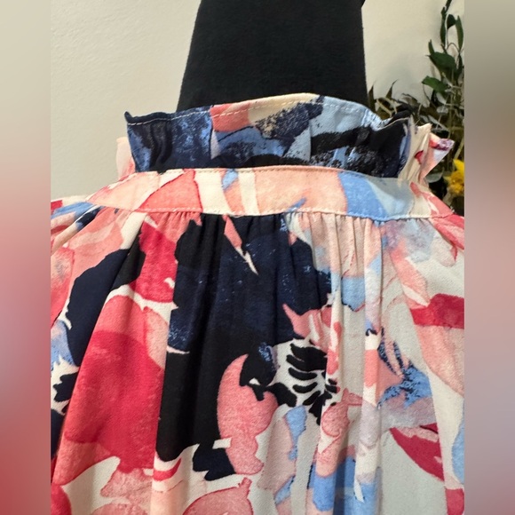 Jones New York Women’s Floral Button-Down ruffle collar Blouse, Size Medium - Picture 9 of 13
